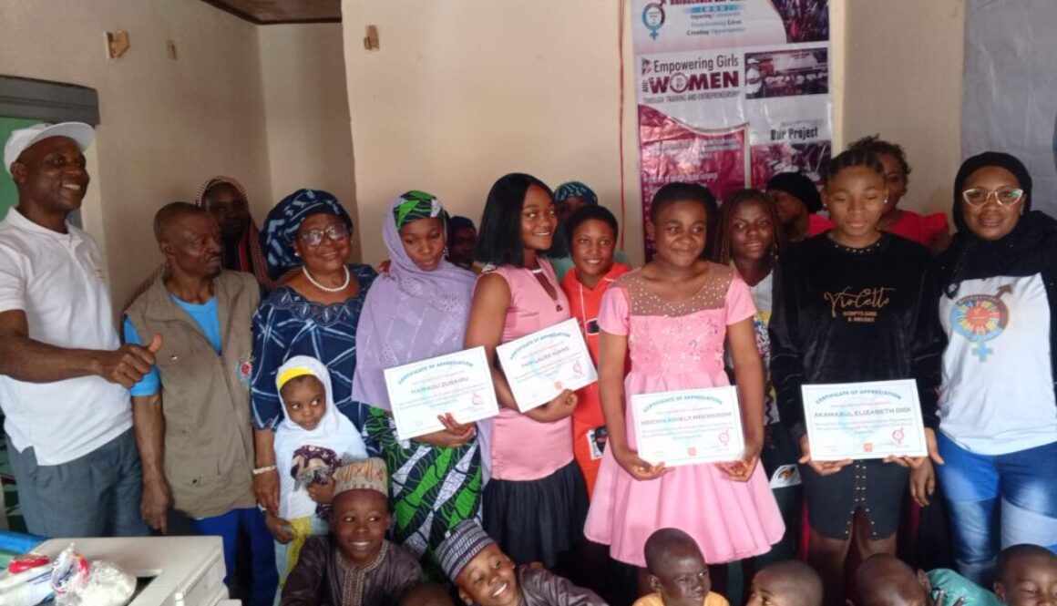 FREE HOLIDAYS TRAINING AND AWARD OF CERTIFICATES ON VITAL ICT SKILLS